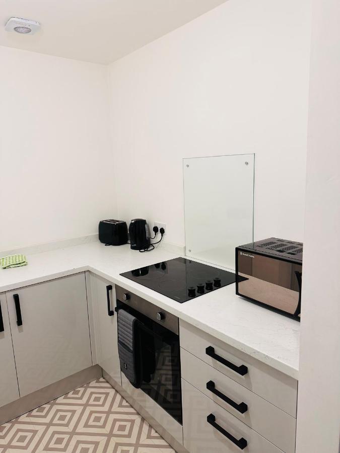 City Blessed Apartment 1 With Free Parking 노스쉴즈 외부 사진